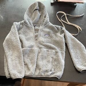 Patagonia Women's Gray Fleece Jacket